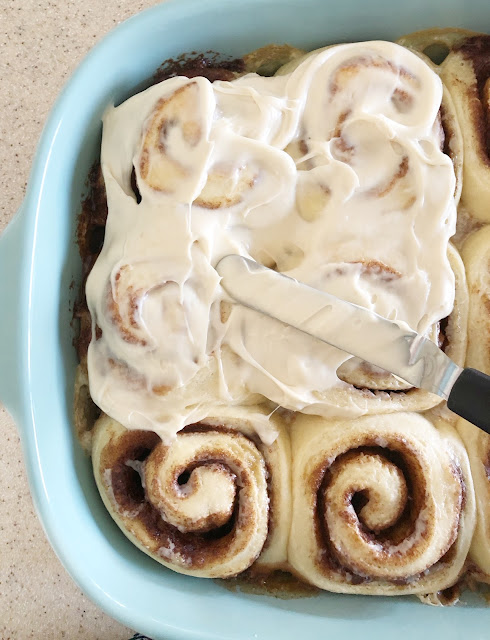 baked cinnamon rolls with cream cheese frosting