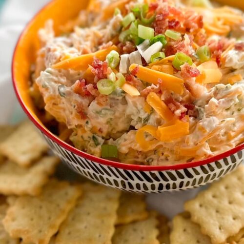 dip with crackers