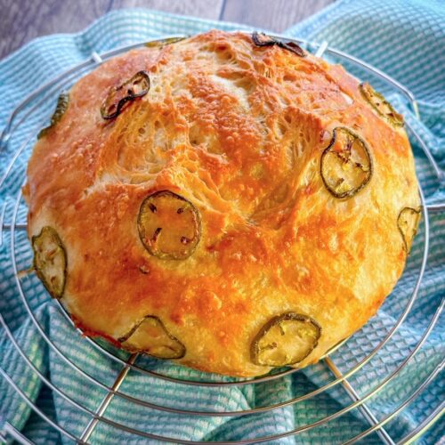 jalapeno white cheddar no-knead bread