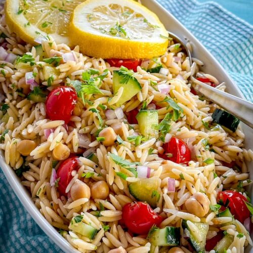 lemon orzo salad with lemon slices