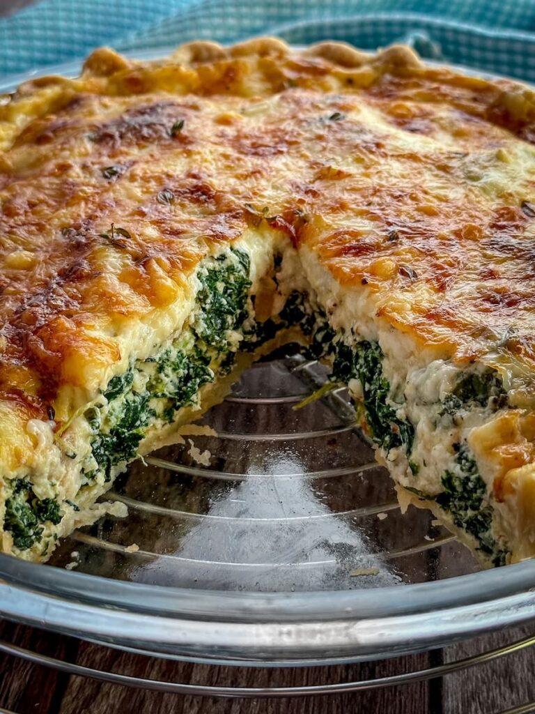 spinach cheese quiche slice cut