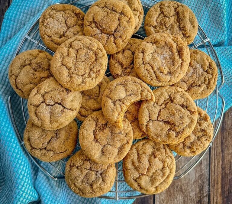 Chewy Pumpkin Snickerdoodle Cookies