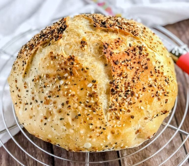 Everything Bagel No-Knead Bread