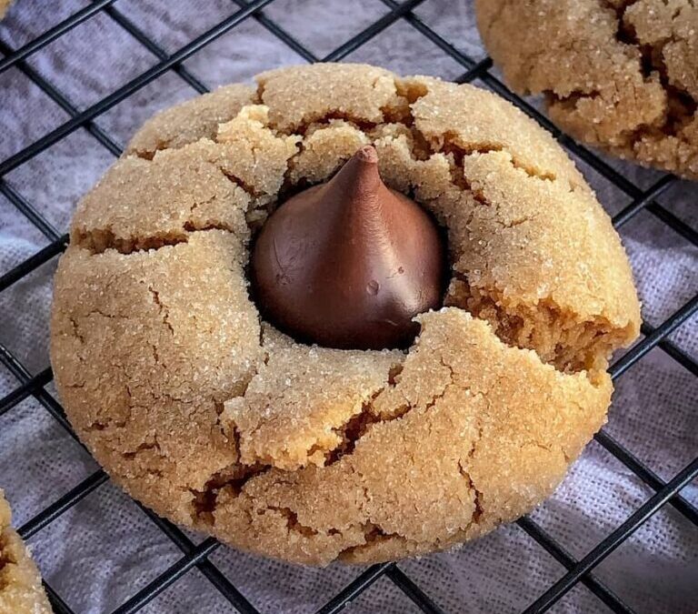 The Best Peanut Butter Blossoms Cookies