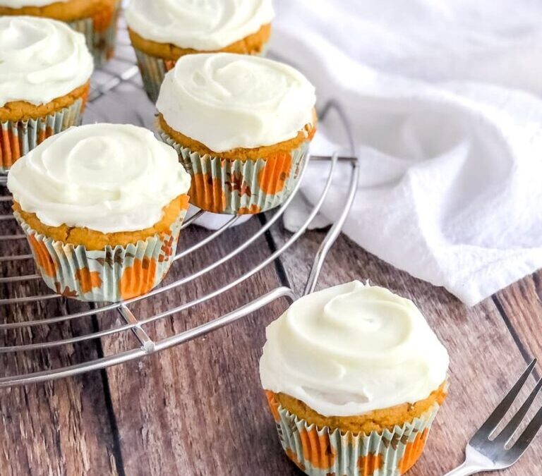 Cake Mix Pumpkin Gems Cupcakes