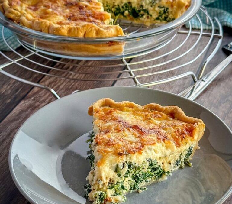 Easy Cheesy Spinach Quiche